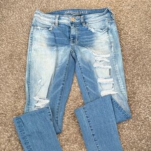 American Eagle Outfitters Women's Light Blue Ripped Skinny Jeans
